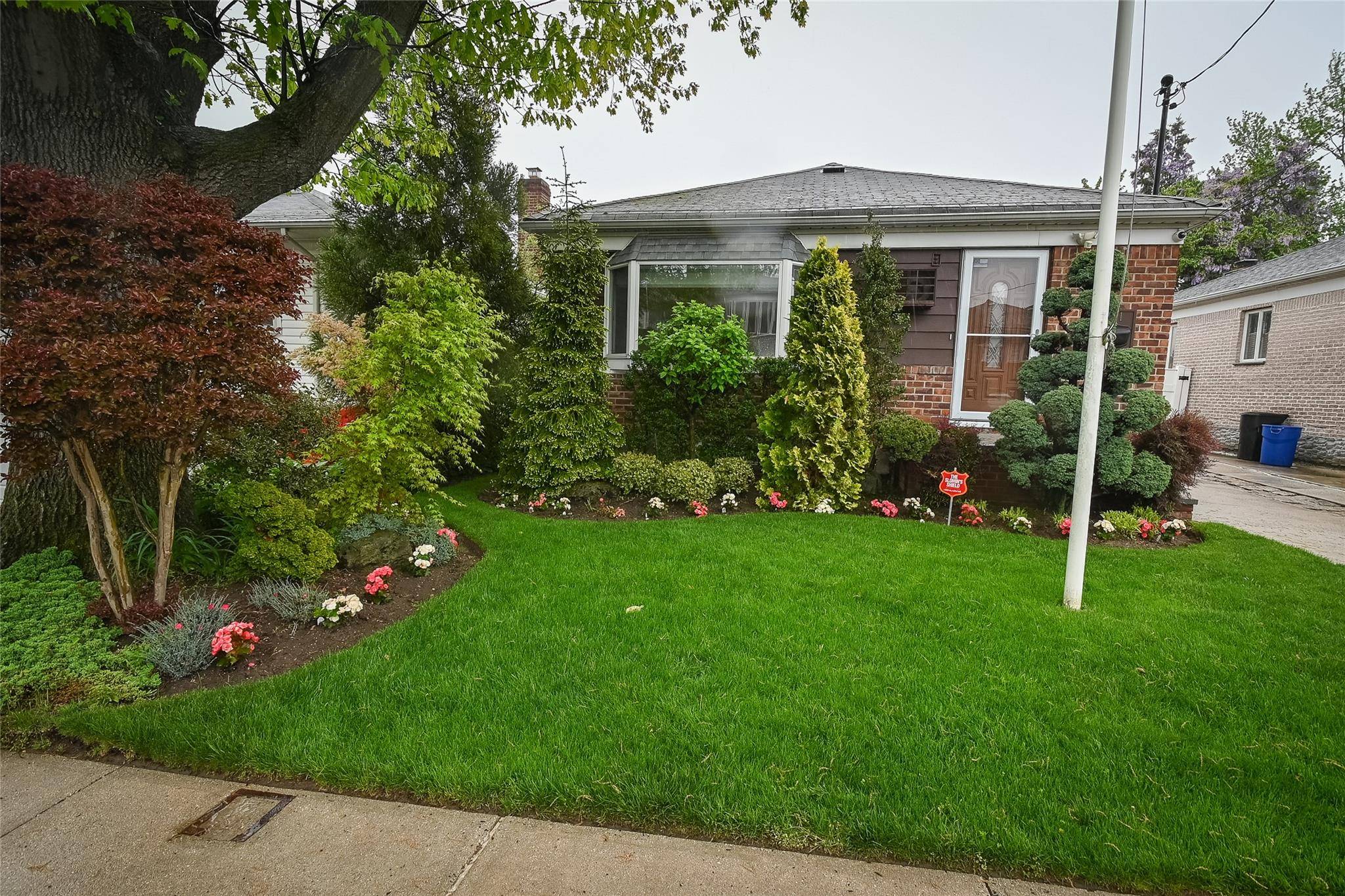 College Point, NY 11356,1311 136th ST