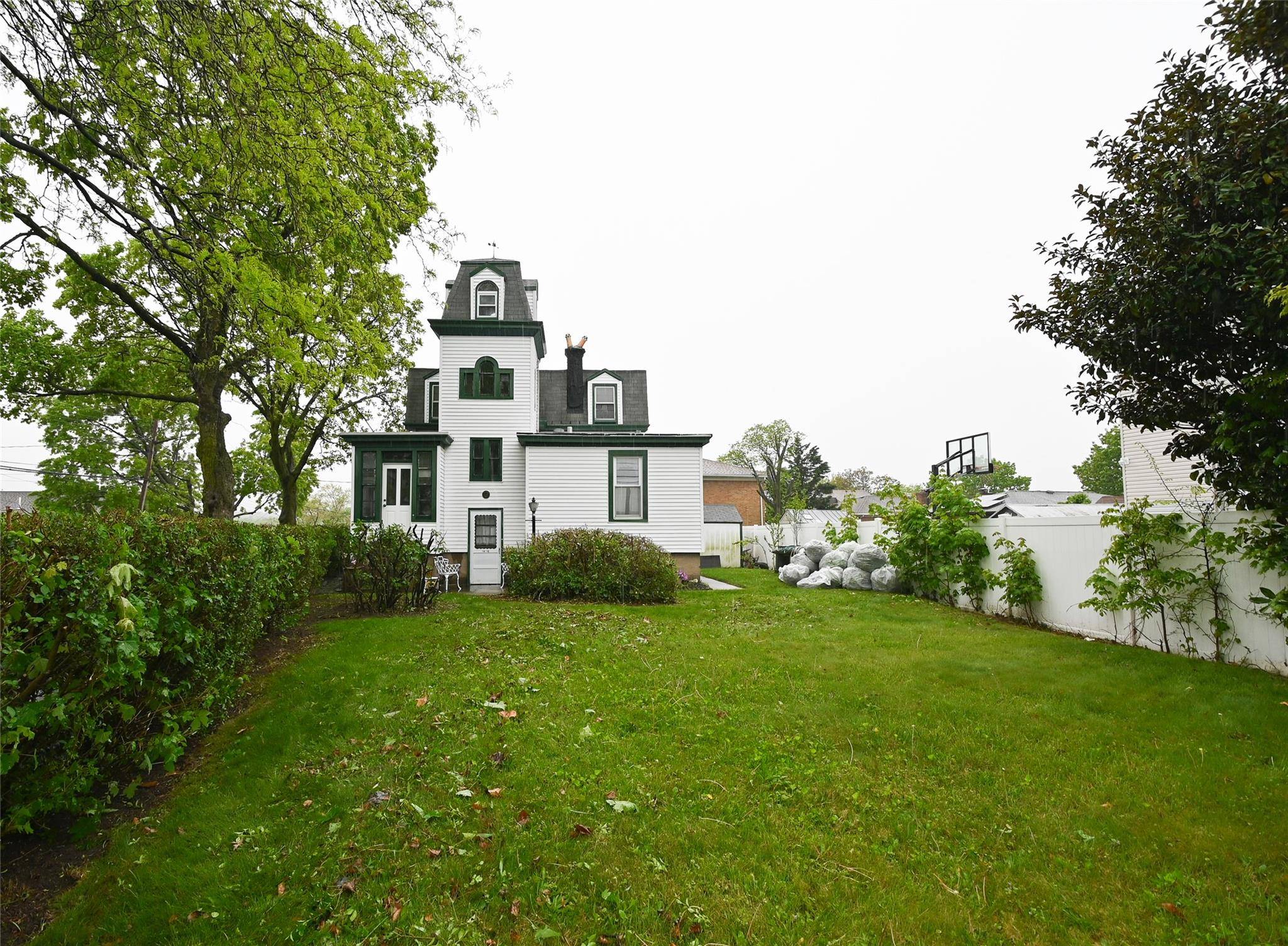 College Point, NY 11356,1410 136th ST