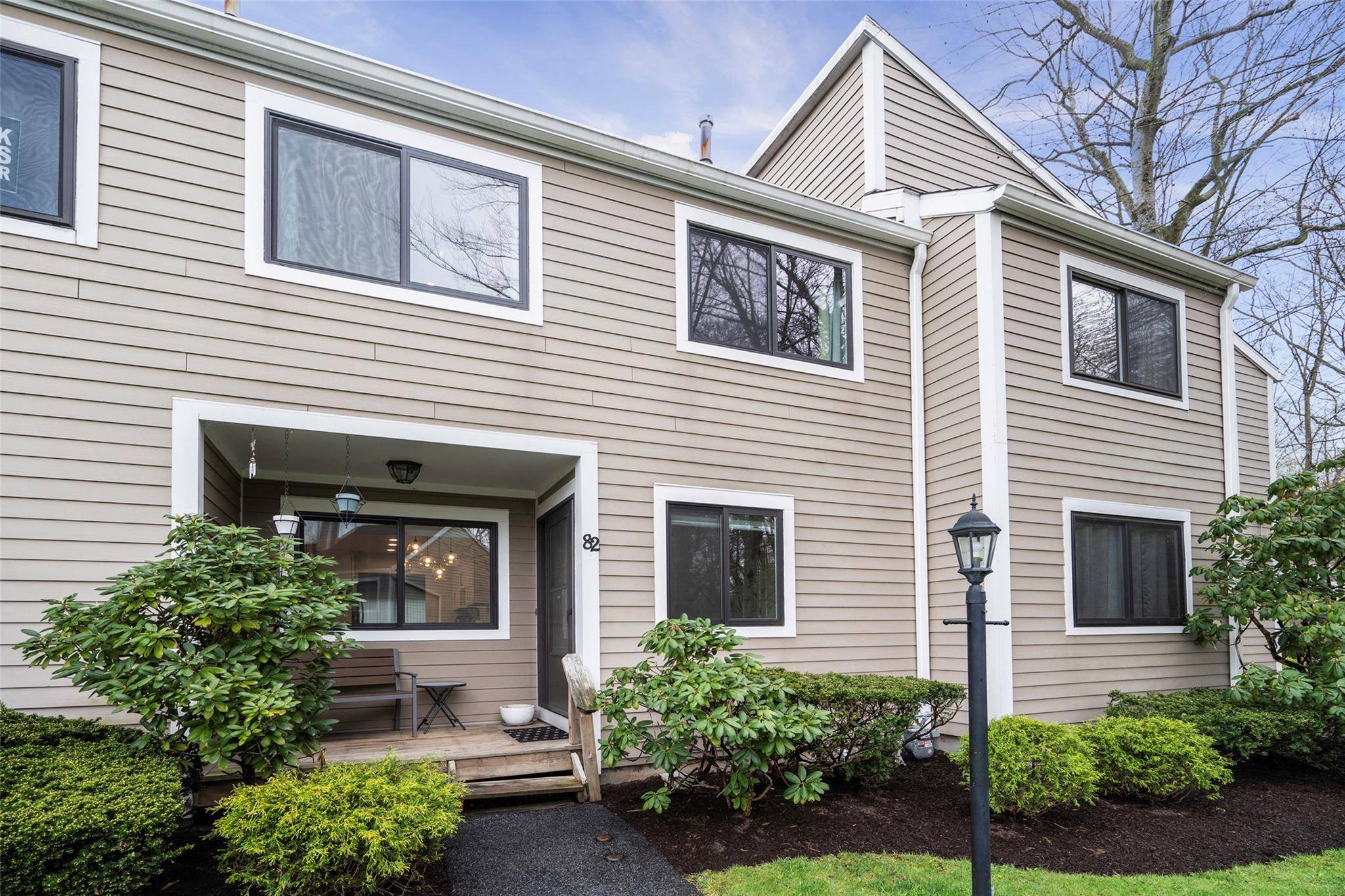 Mount Kisco, NY 10549,82 Park DR