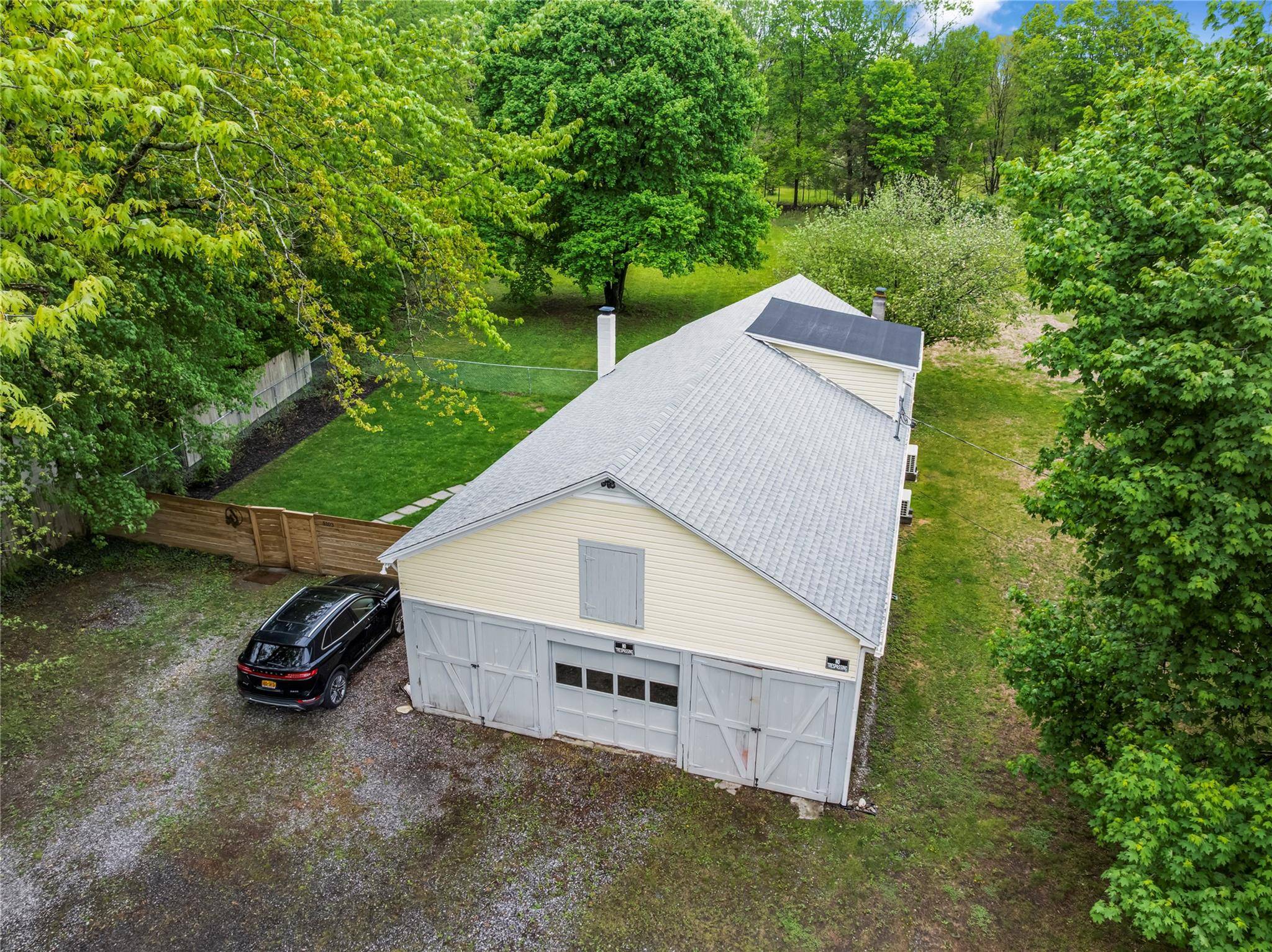 Salt Point, NY 12578,5105-5103 Route 82