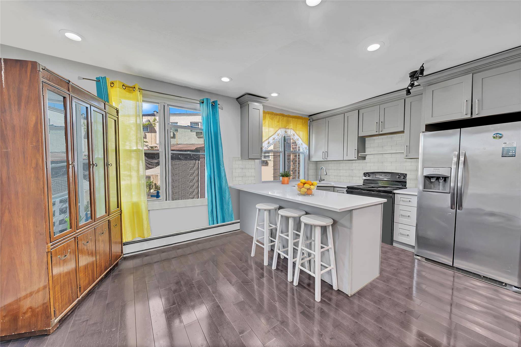 Bronx, NY 10466,1171 Grenada PL