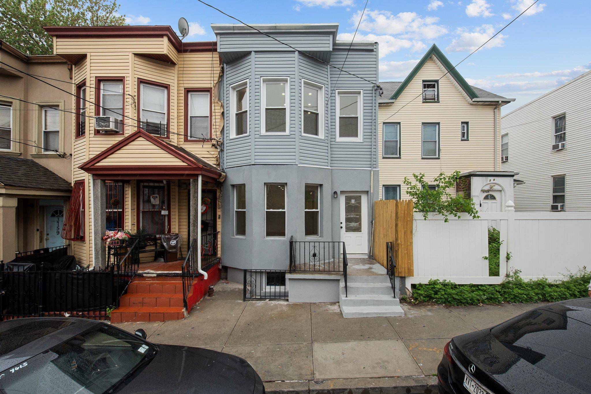 Bronx, NY 10467,3763 Barnes AVE