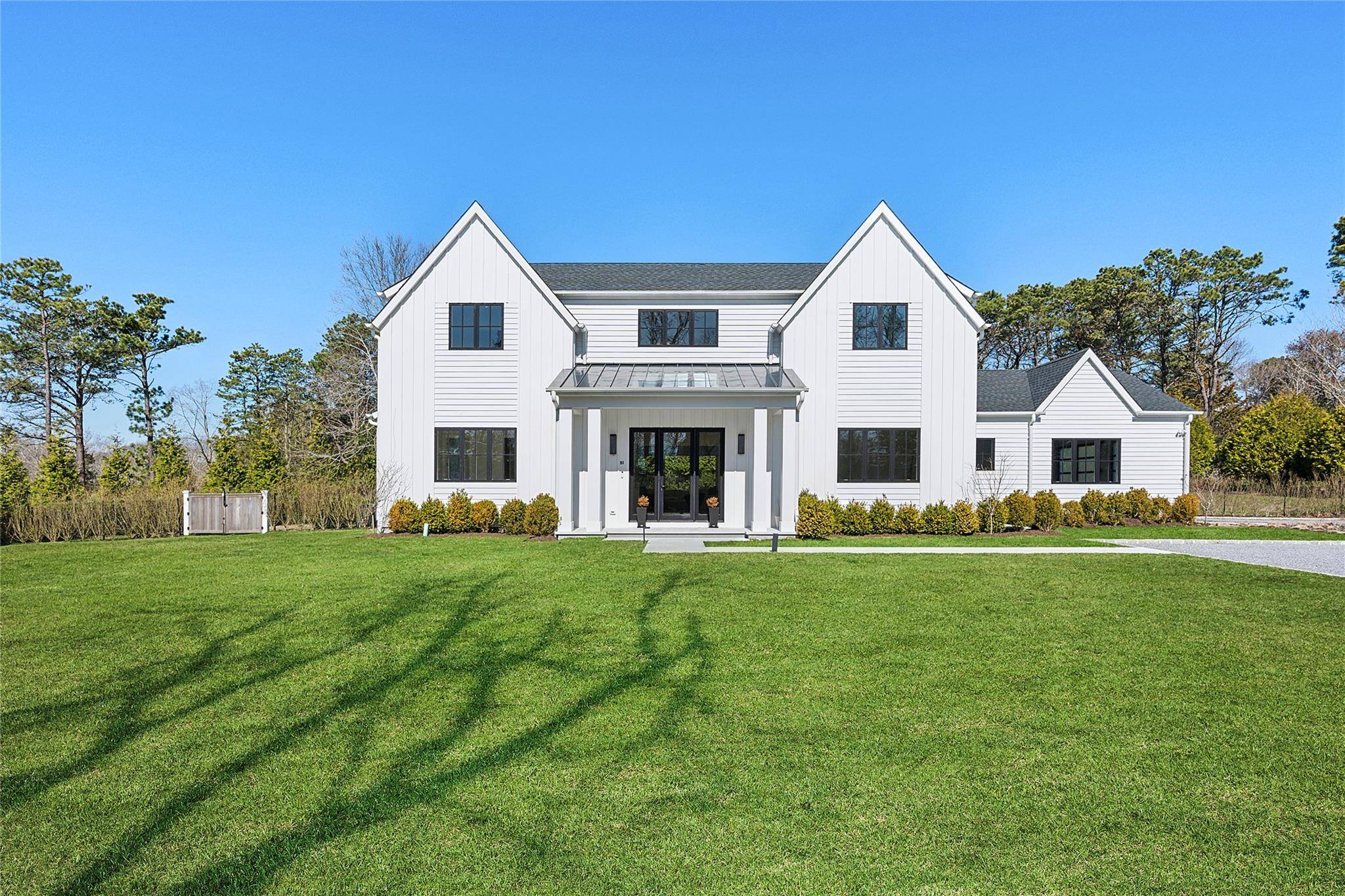 Southampton, NY 11968,51 Arbutus RD