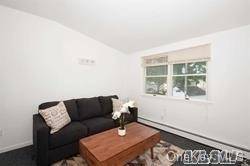 Hicksville, NY 11801,14 Balsam LN