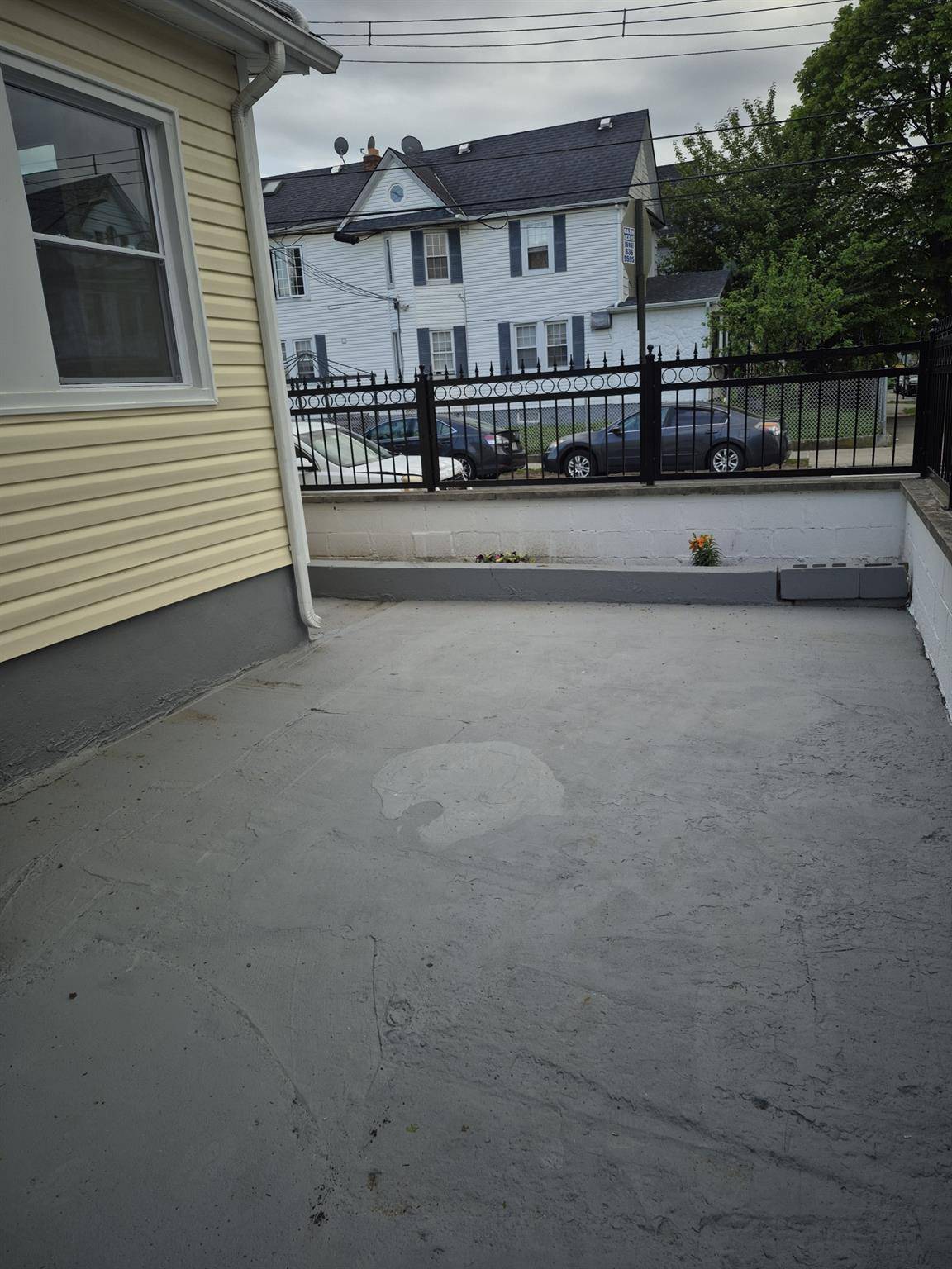 Richmond Hill S., NY 11419,12702 97th AVE