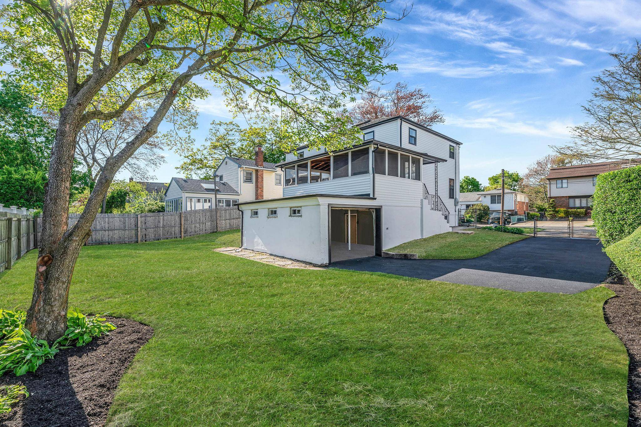 Bellmore, NY 11710,2546 Natta BLVD