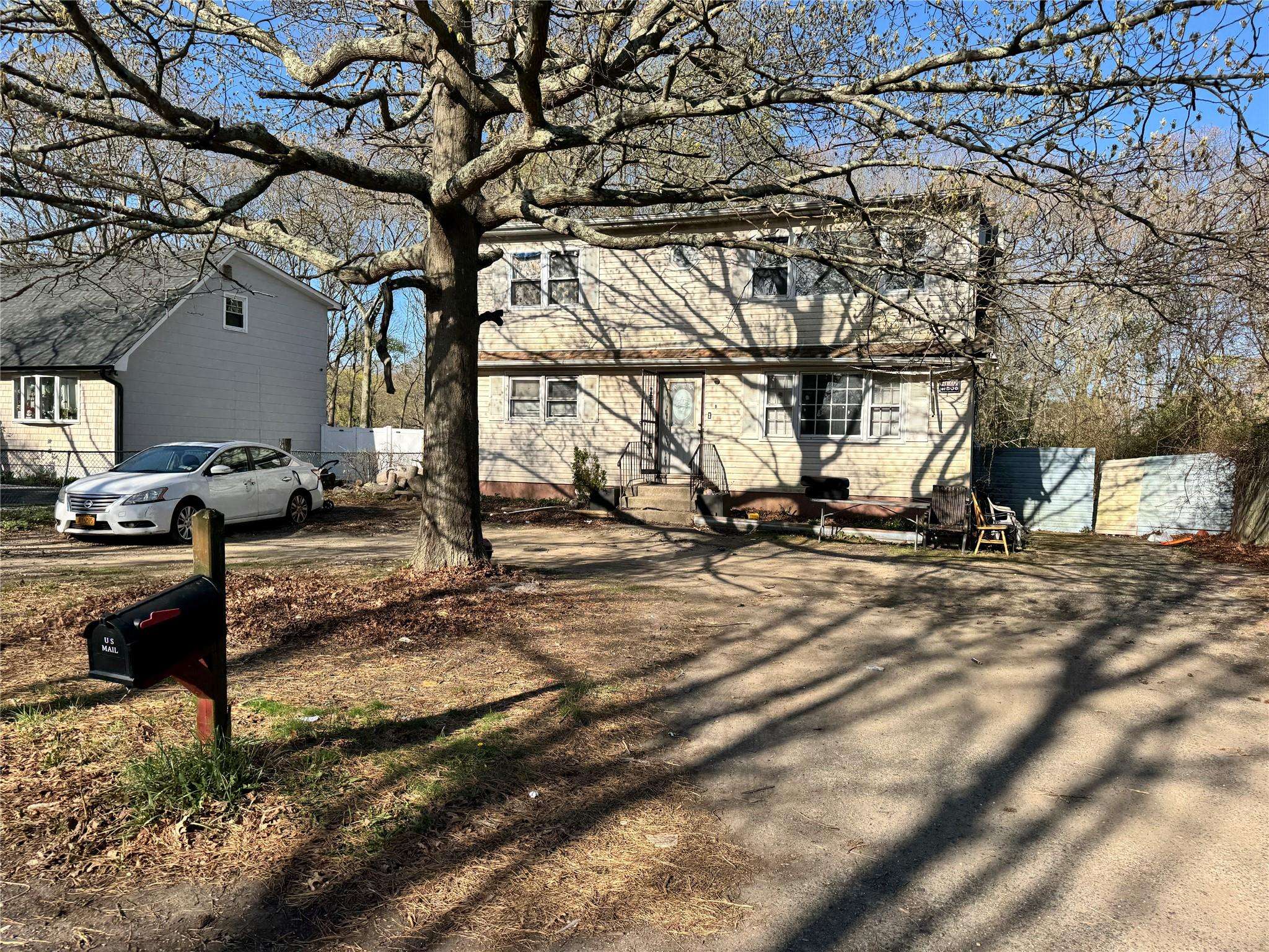 Mastic, NY 11950,6 Bullard ST