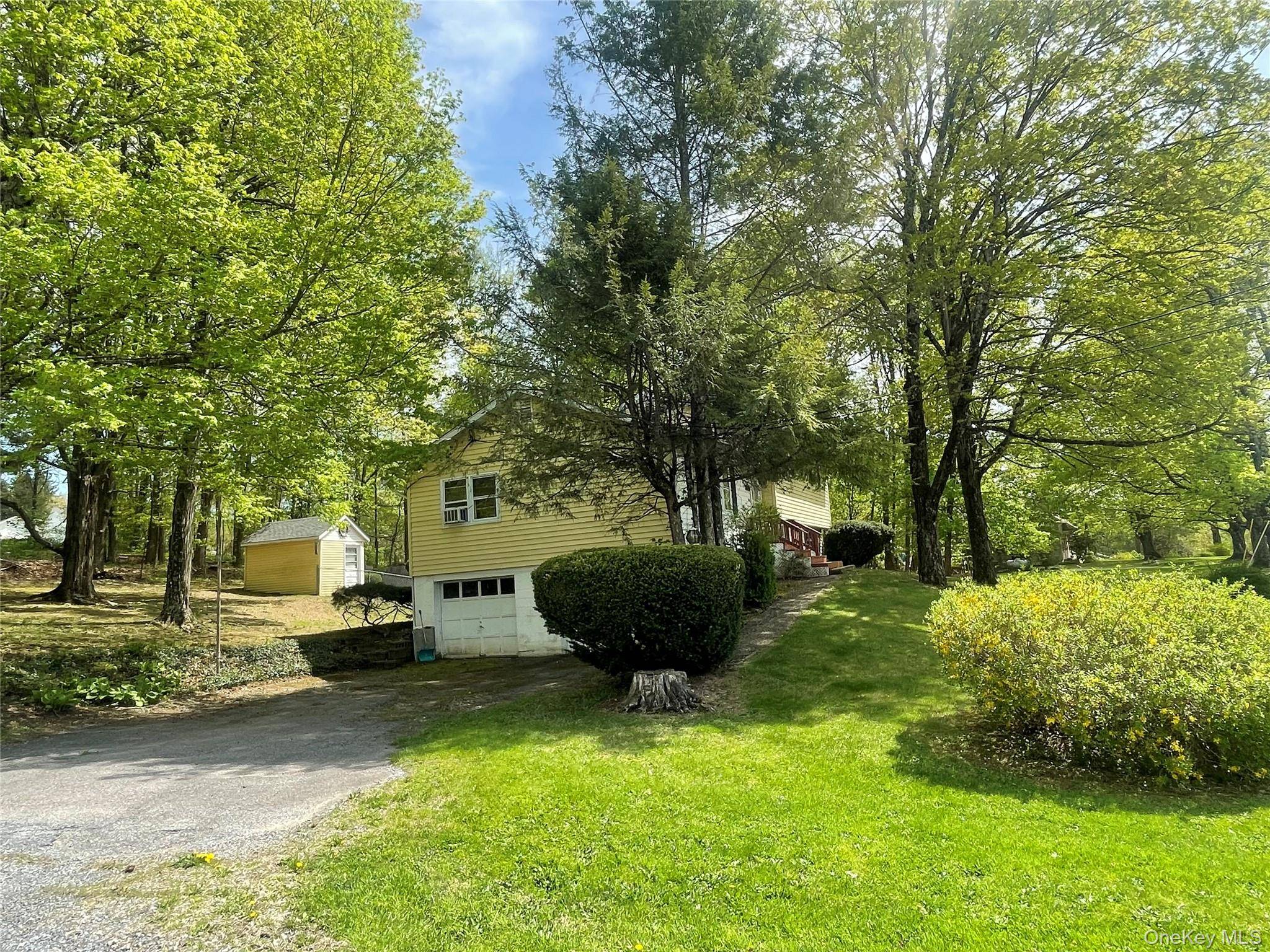 Staatsburg, NY 12580,22 Prospect ST