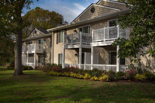 Coram, NY 11727,31 Country Club DR #31C