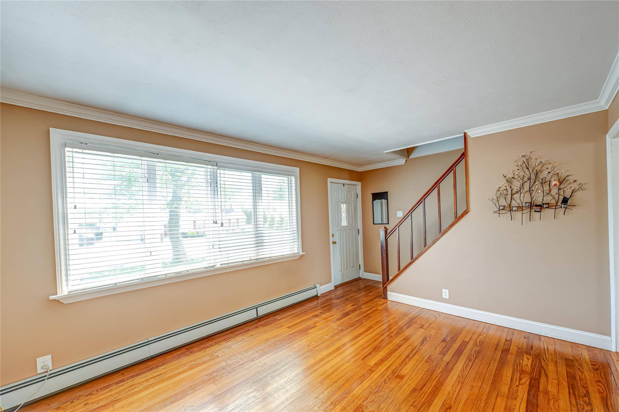 Islip, NY 11751,27 Spruce ST
