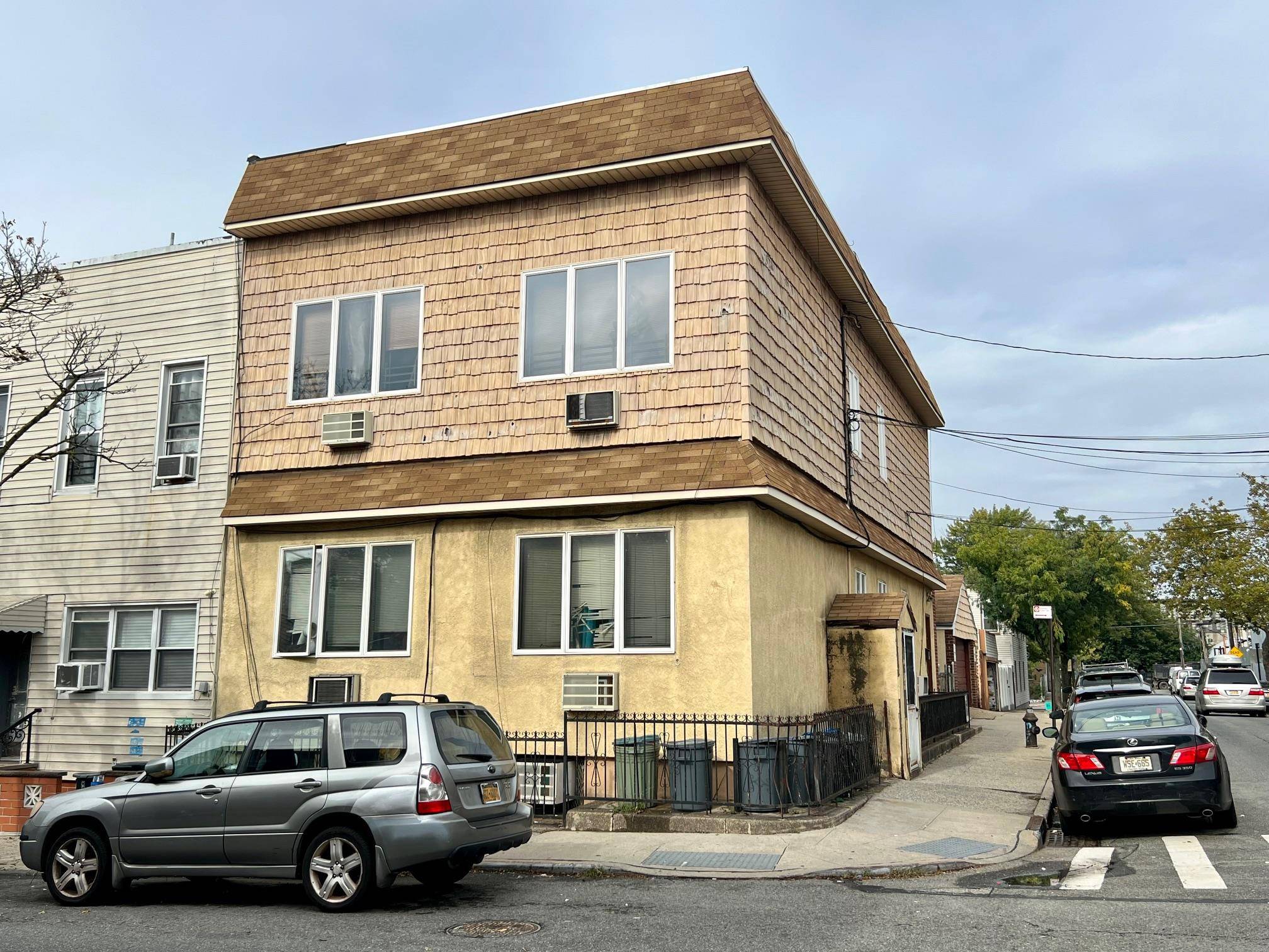 Maspeth, NY 11378,60-85 55 ST