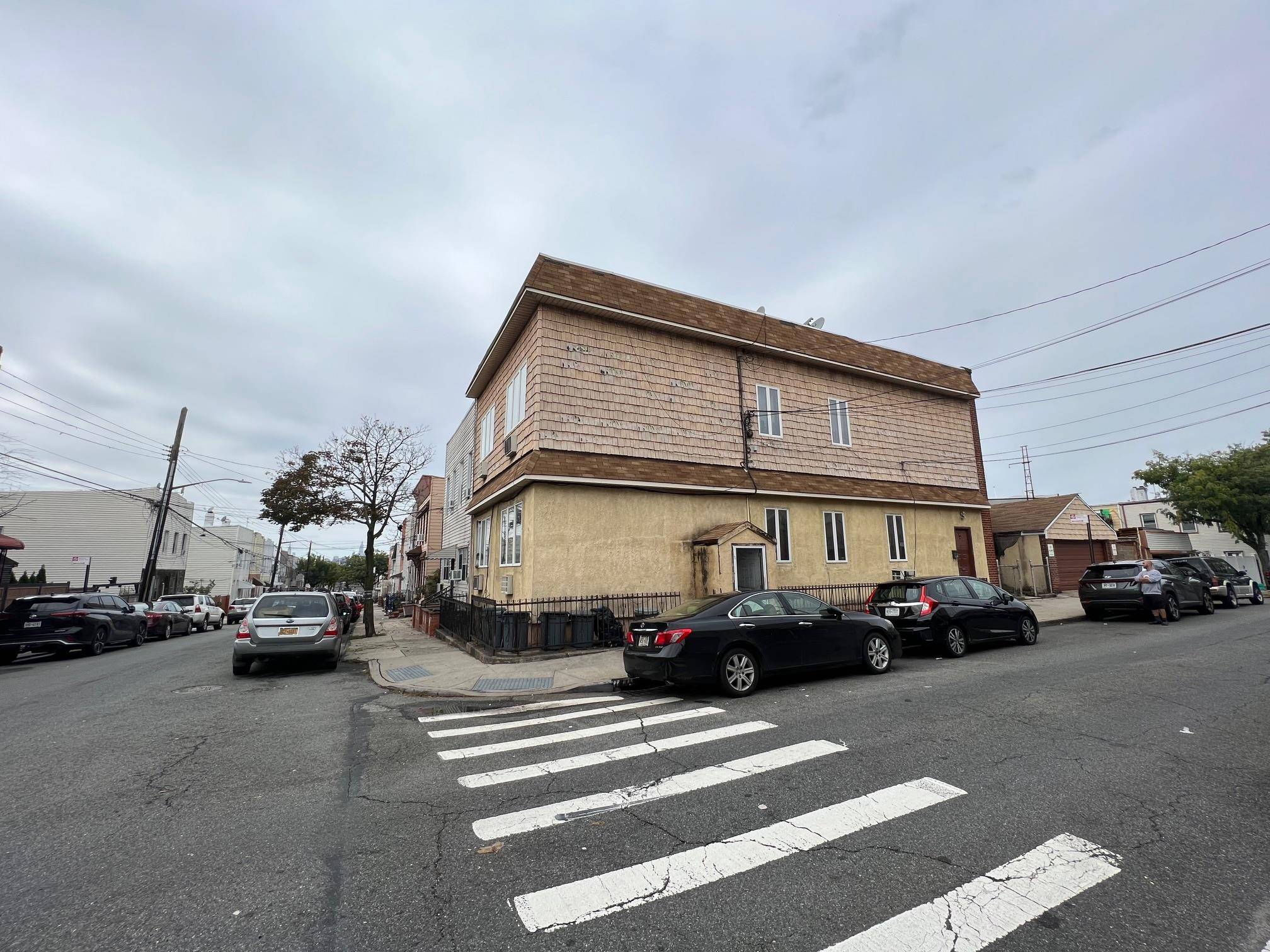 Maspeth, NY 11378,60-85 55 ST