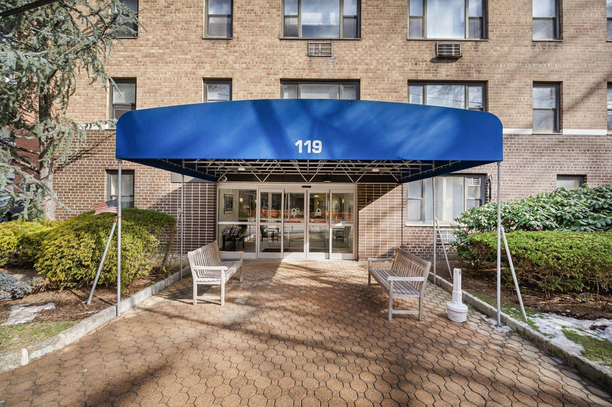 Hartsdale, NY 10530,119 E Hartsdale AVE #4B