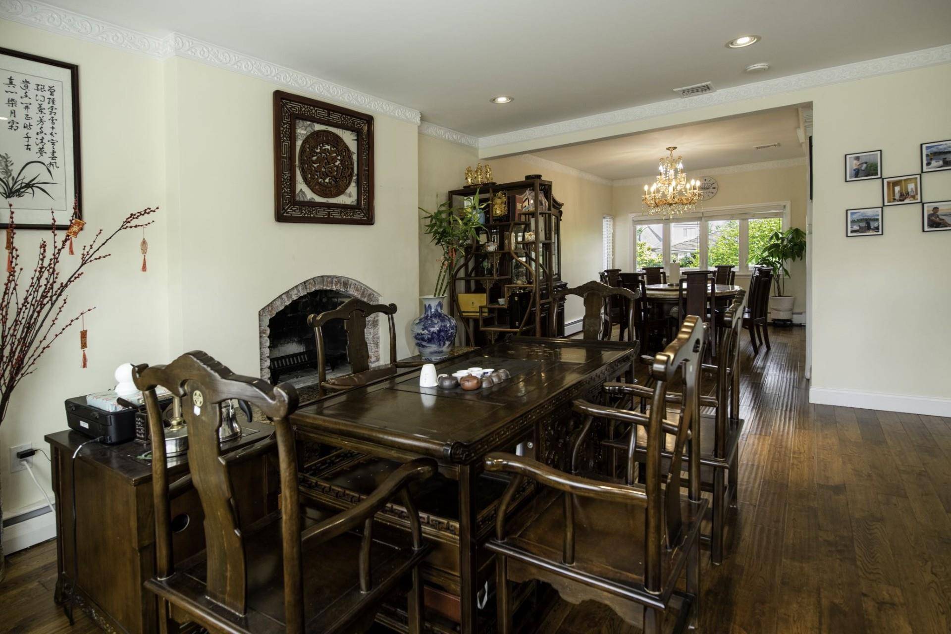 Jericho, NY 11753,28 Merit LN