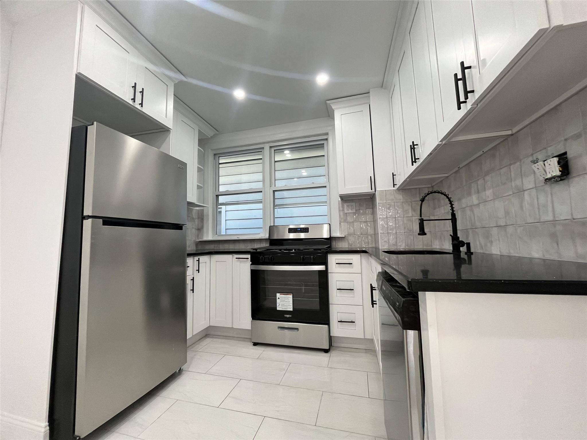 Mount Vernon, NY 10552,21 Orchard ST #2