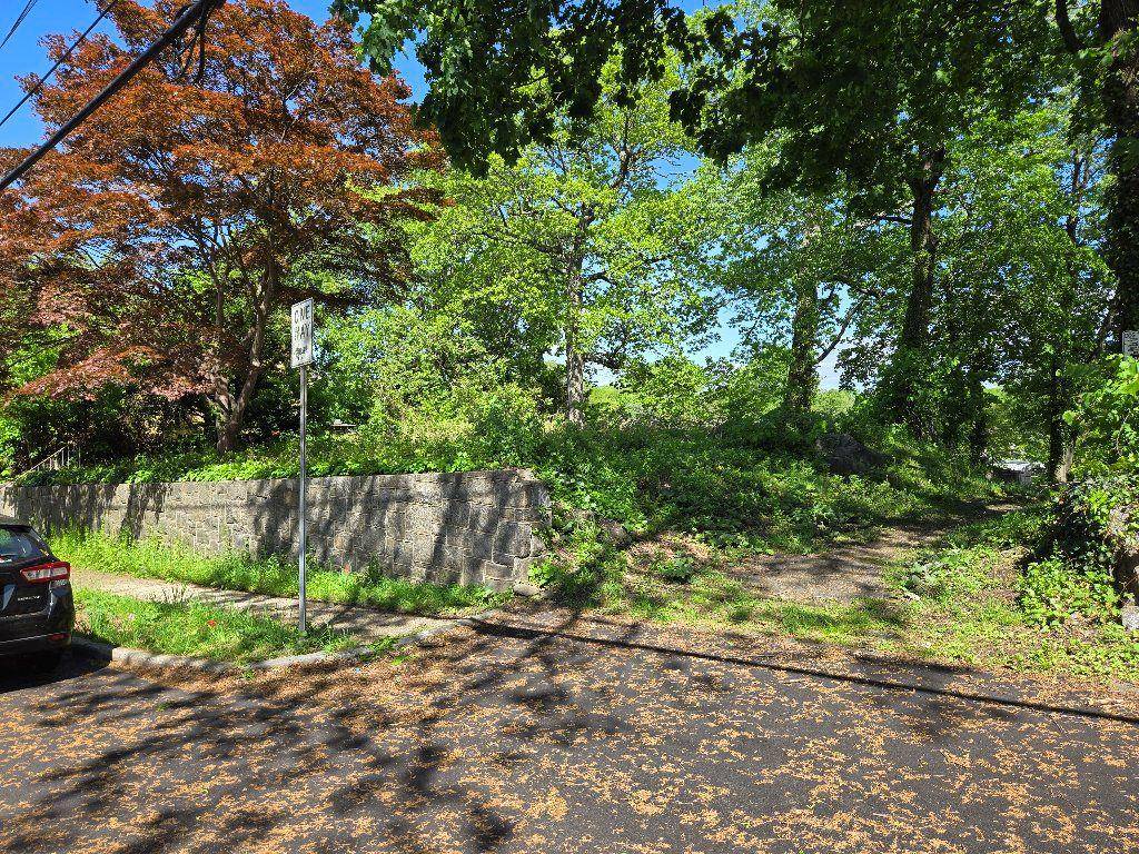 Mount Vernon, NY,325 Hawthorne TER