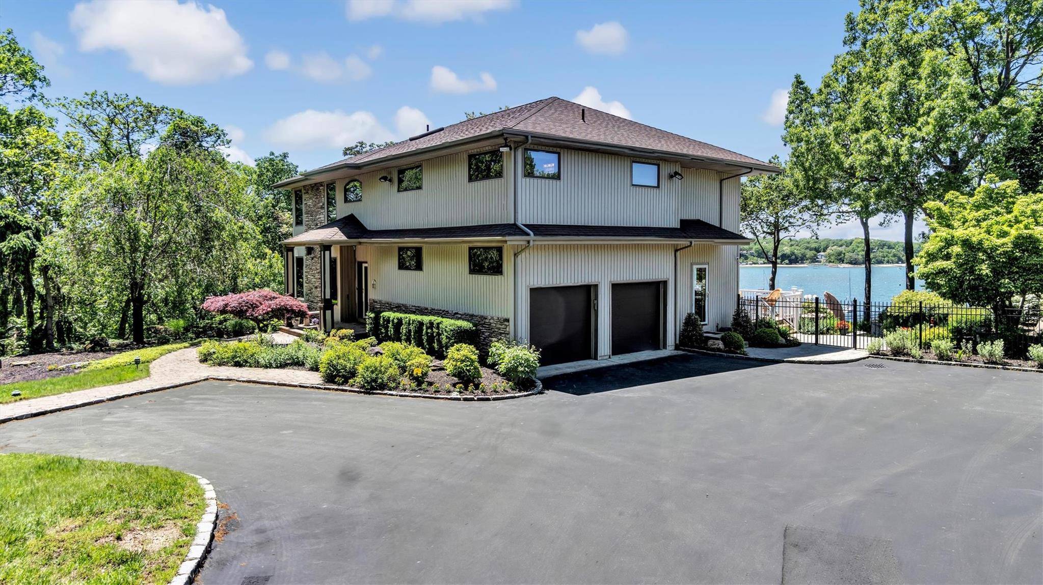 Port Jefferson, NY 11777,12 Sunset PATH