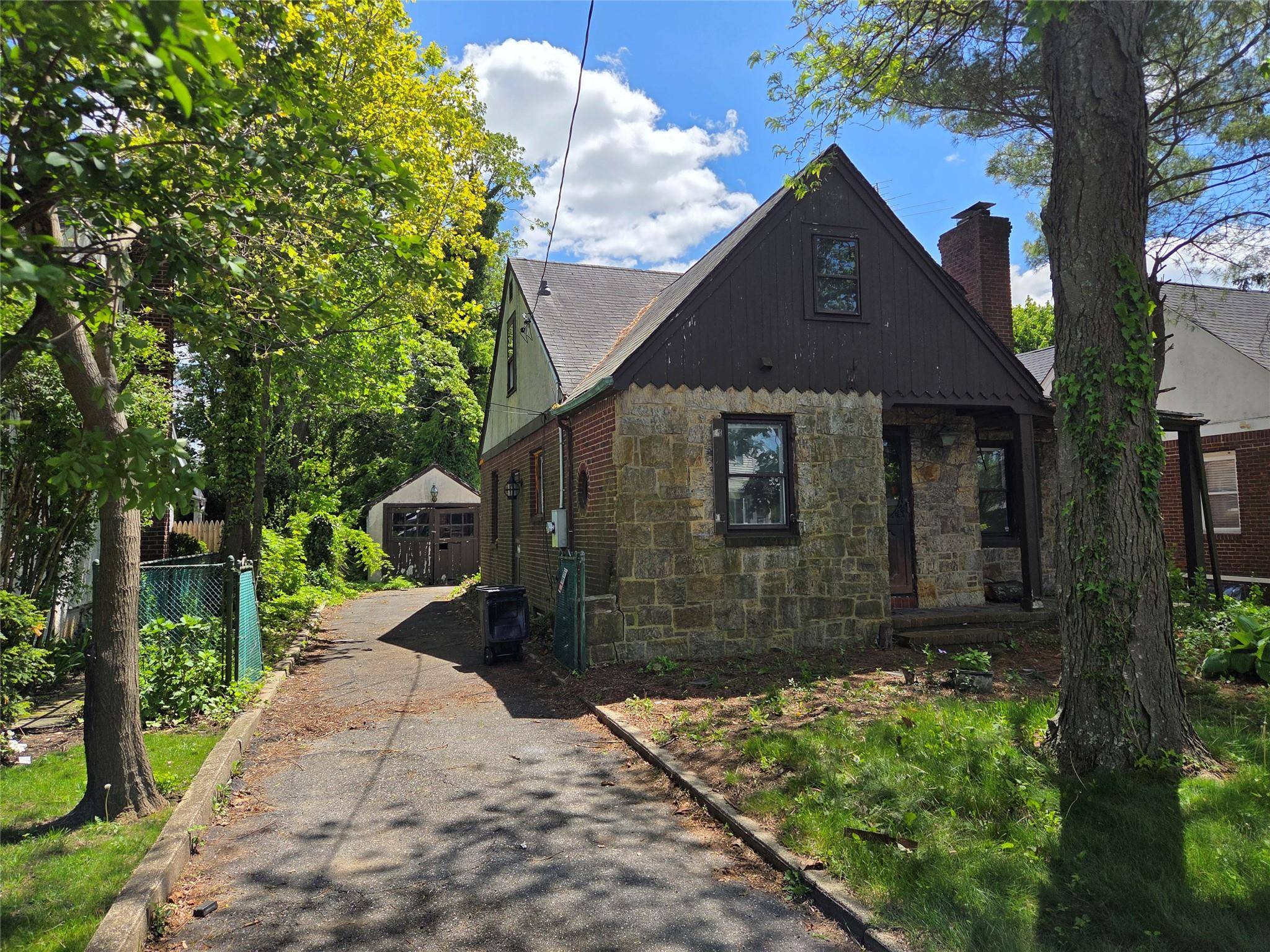 Oceanside, NY 11572,2861 Willard AVE