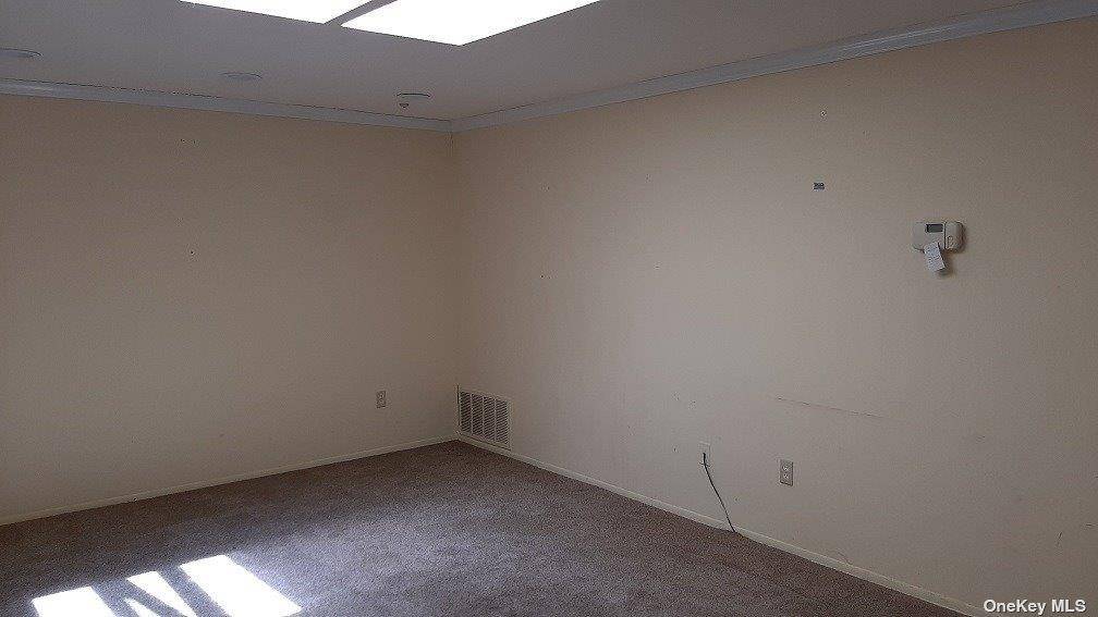 Coram, NY 11727,112 Skyline DR #112