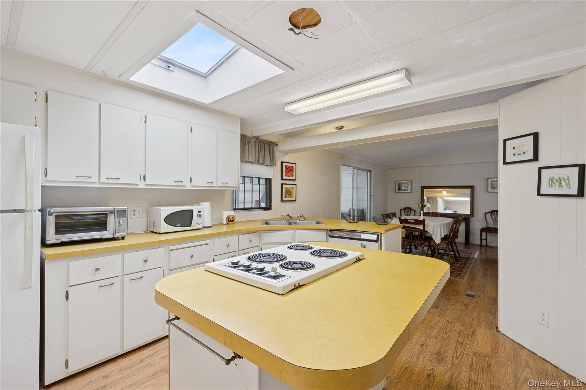 Riverhead, NY 11901,525 Riverleigh AVE #169