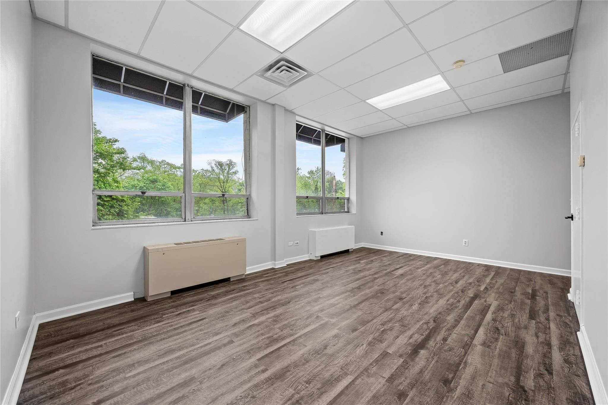 Hartsdale, NY 10530,221 E Hartsdale AVE #A2