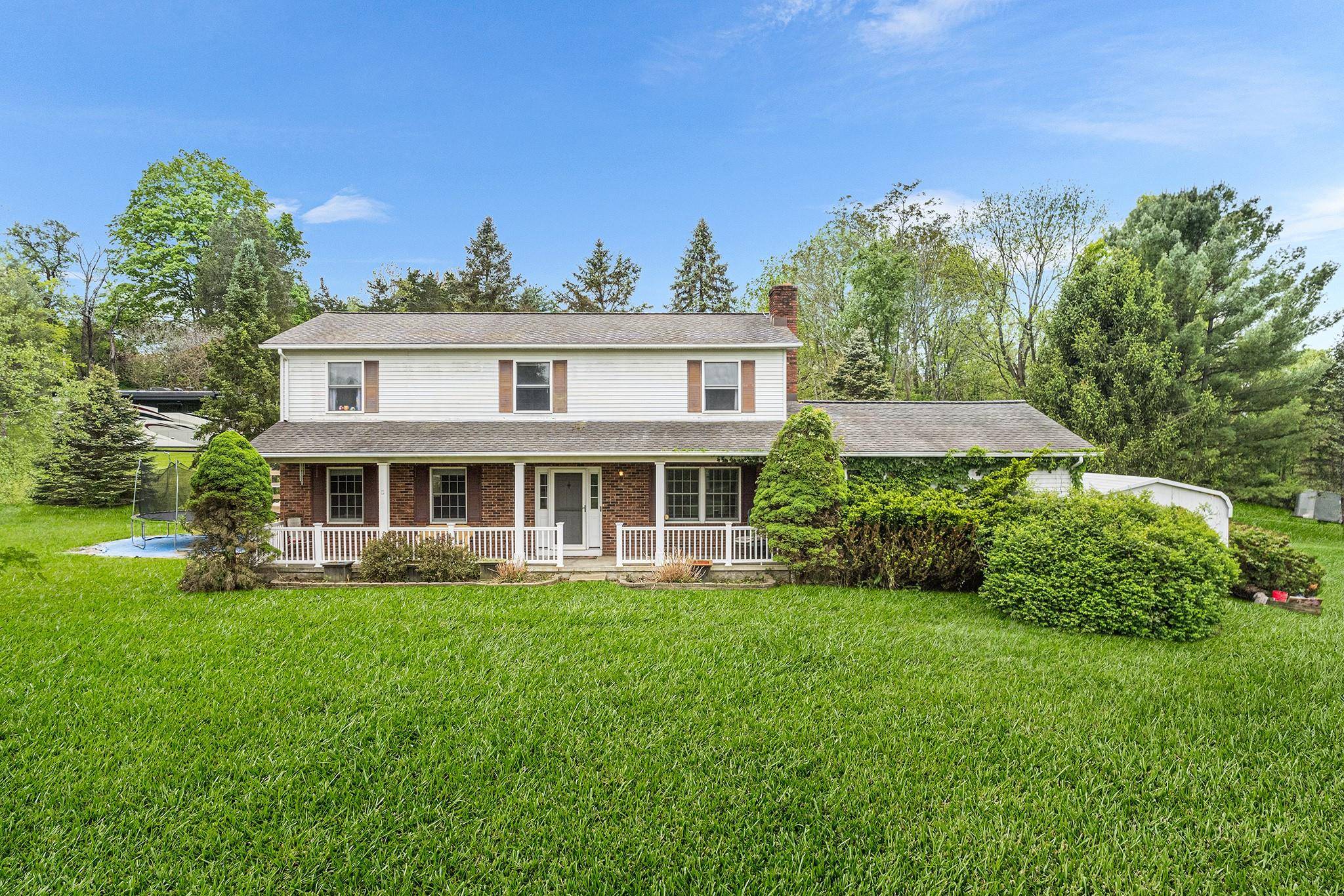 Poughkeepsie, NY 12603,194 Overlook RD