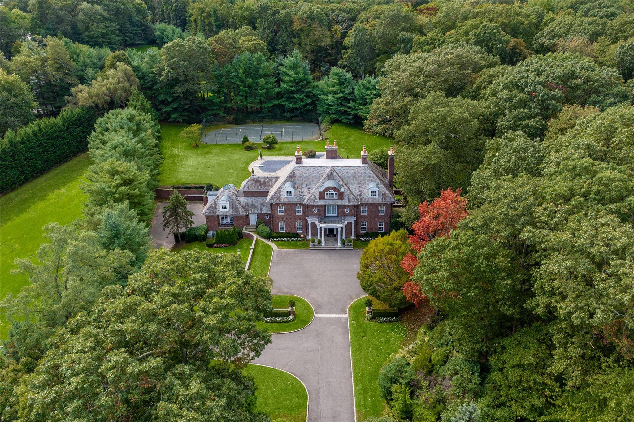 Brookville, NY 11545,8 Vista LN