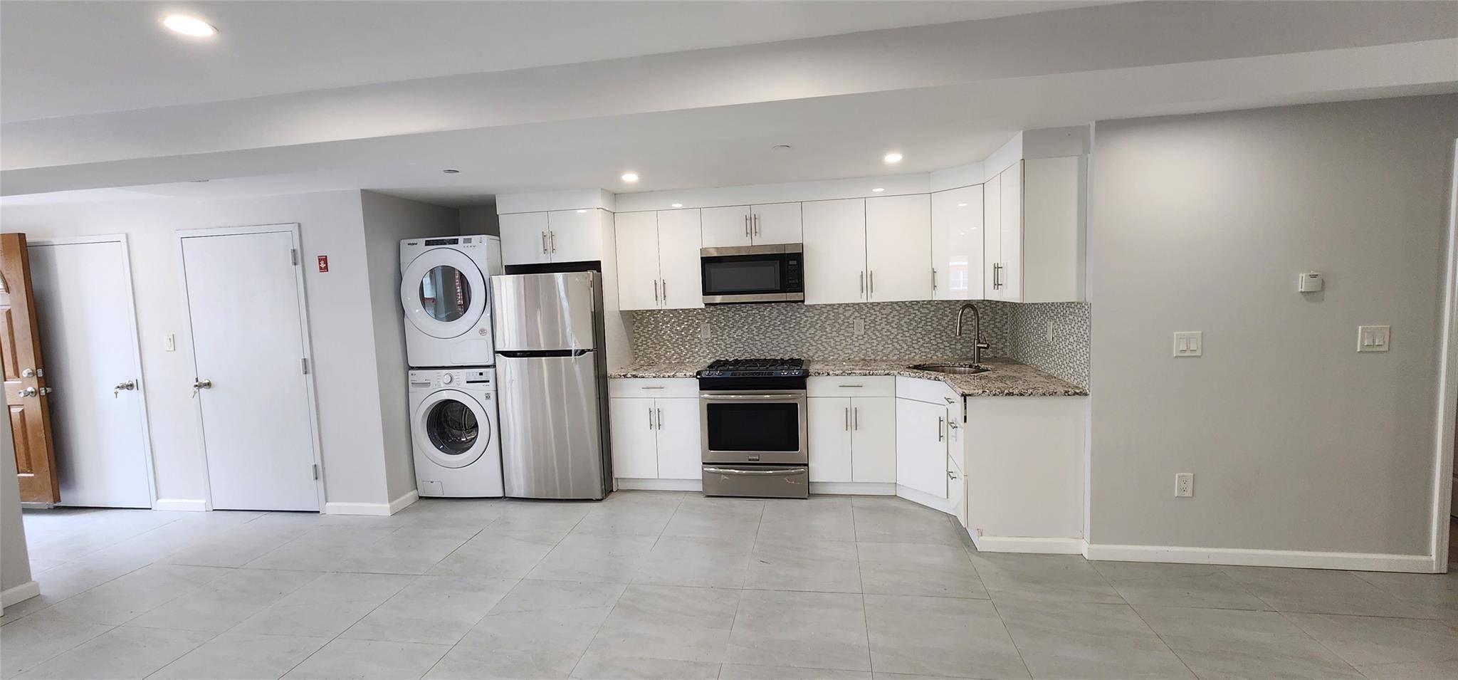 Flushing, NY 11367,14748 76th RD