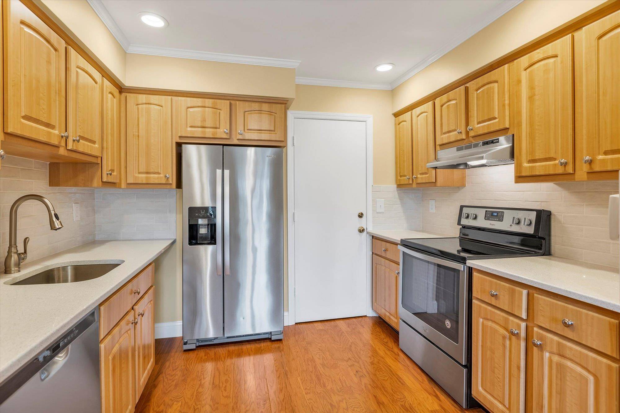 Sayville, NY 11782,14 Revere Drive