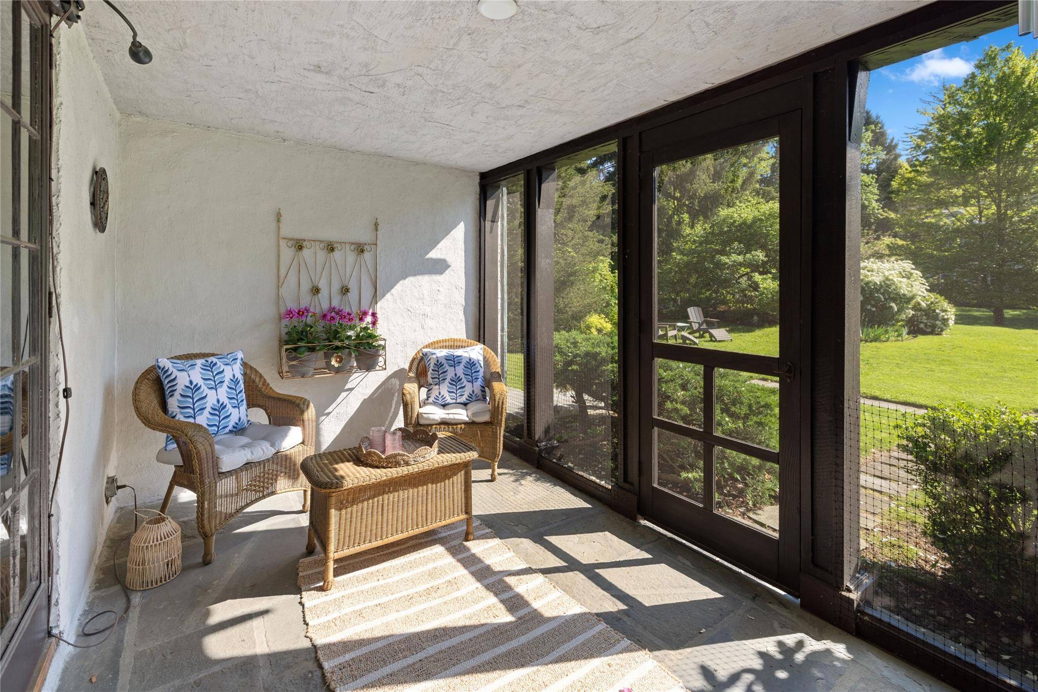 Mount Kisco, NY 10549,42 Croton AVE