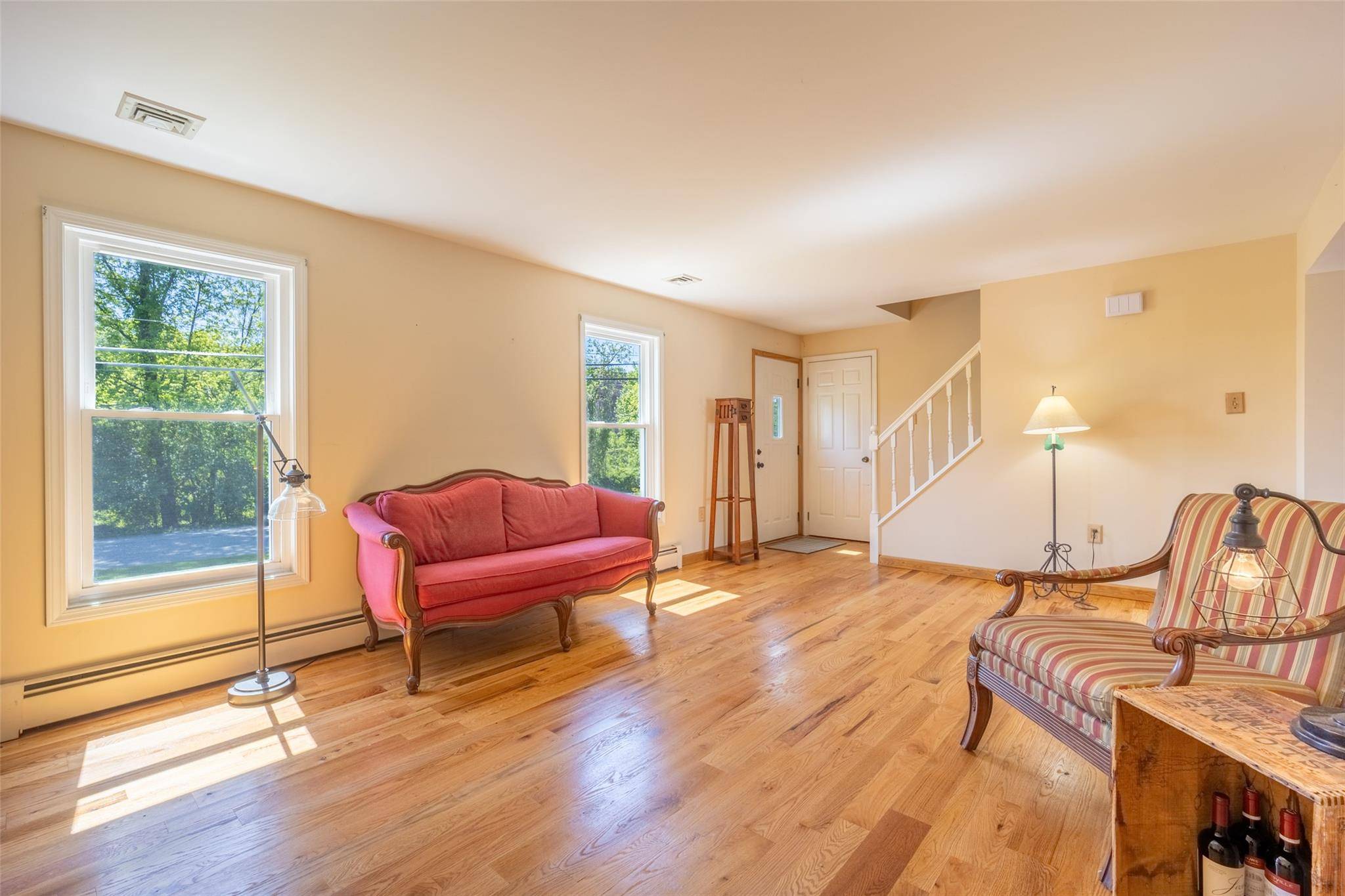 Glenham, NY 12508,12 Prospect ST