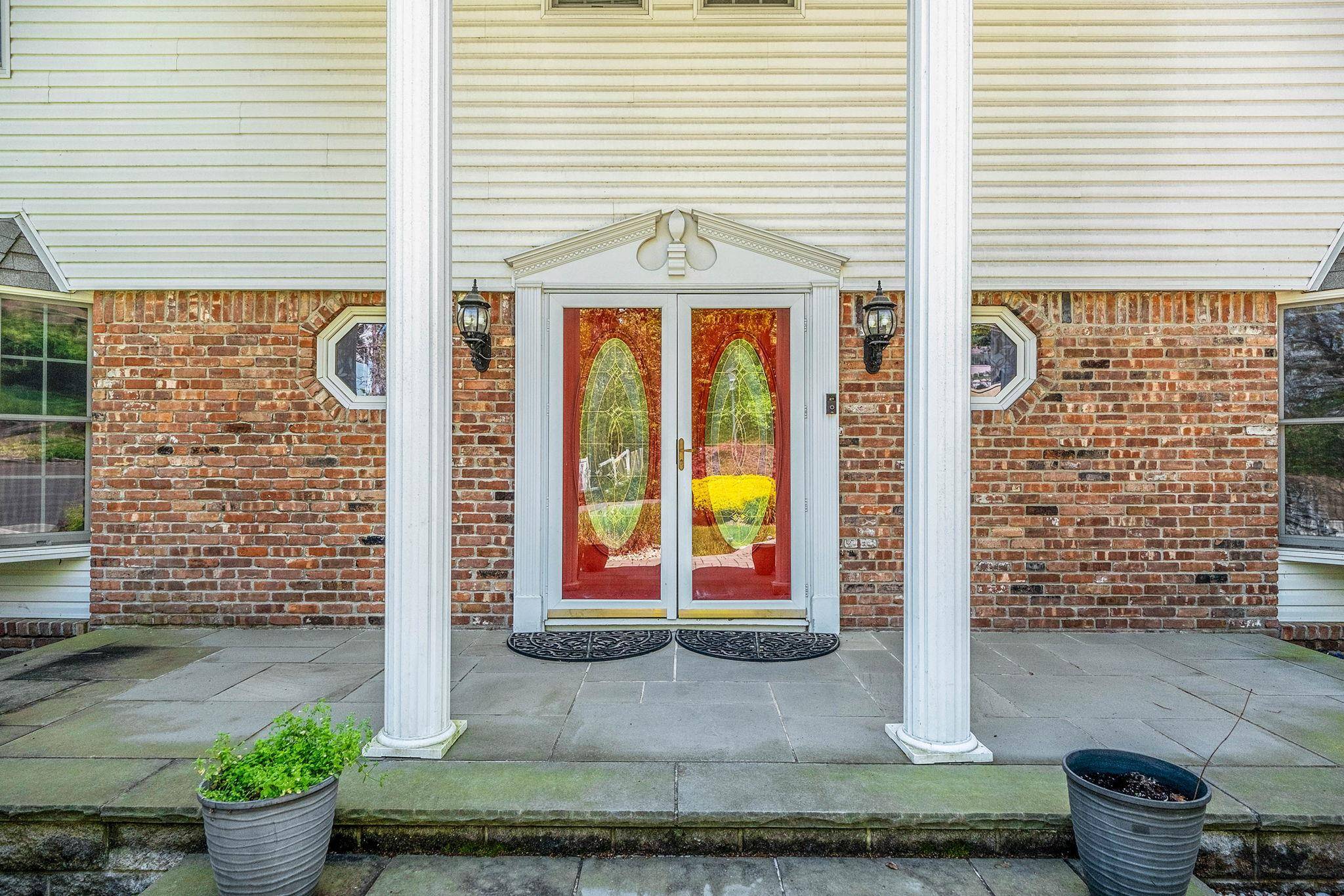 Dix Hills, NY 11746,3 Talisman DR