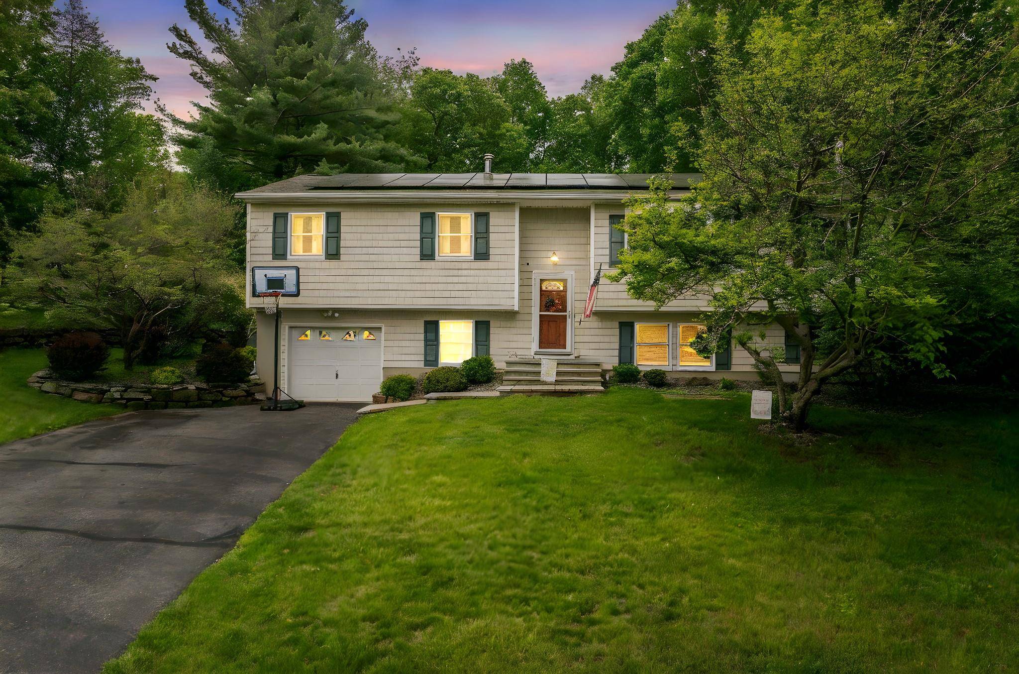 Monroe, NY 10950,43 Forestdale AVE