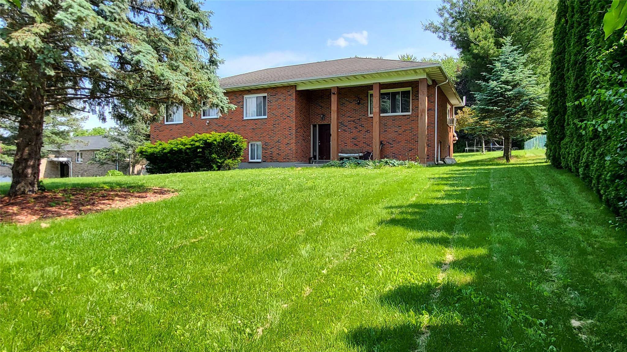 Marlboro, NY 12542,23 McLaughlin DR