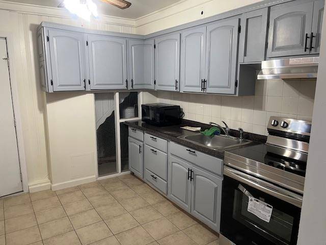 Westbury, NY 11590,664 Bryant ST