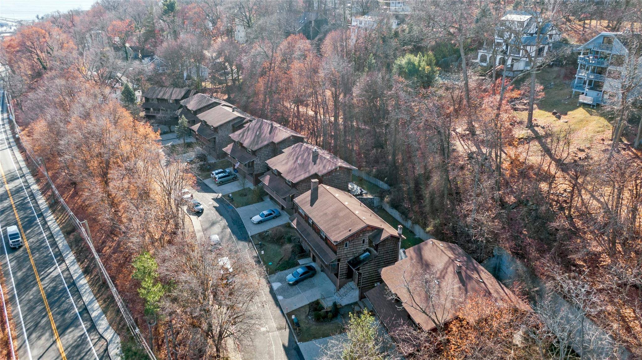Nyack, NY 10960,14 Longview CT #14