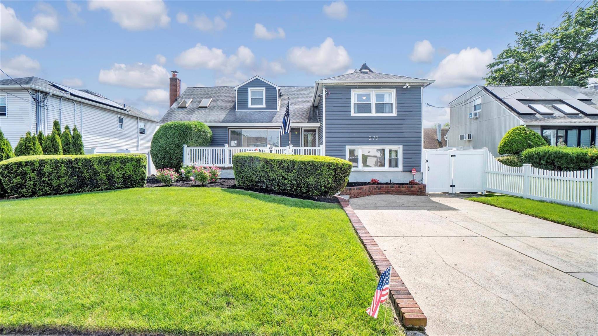 Island Park, NY 11558,270 Lincoln AVE