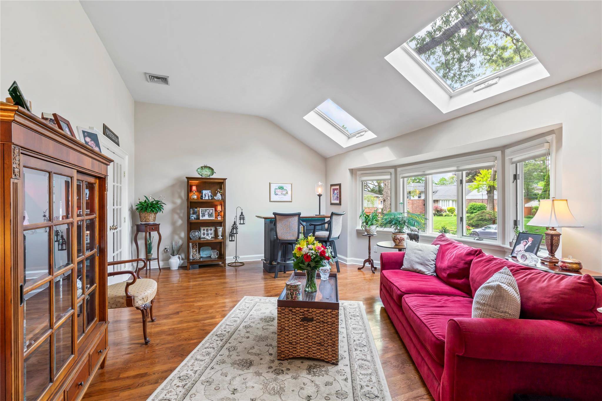 Oyster Bay, NY 11771,11 Francesca DR
