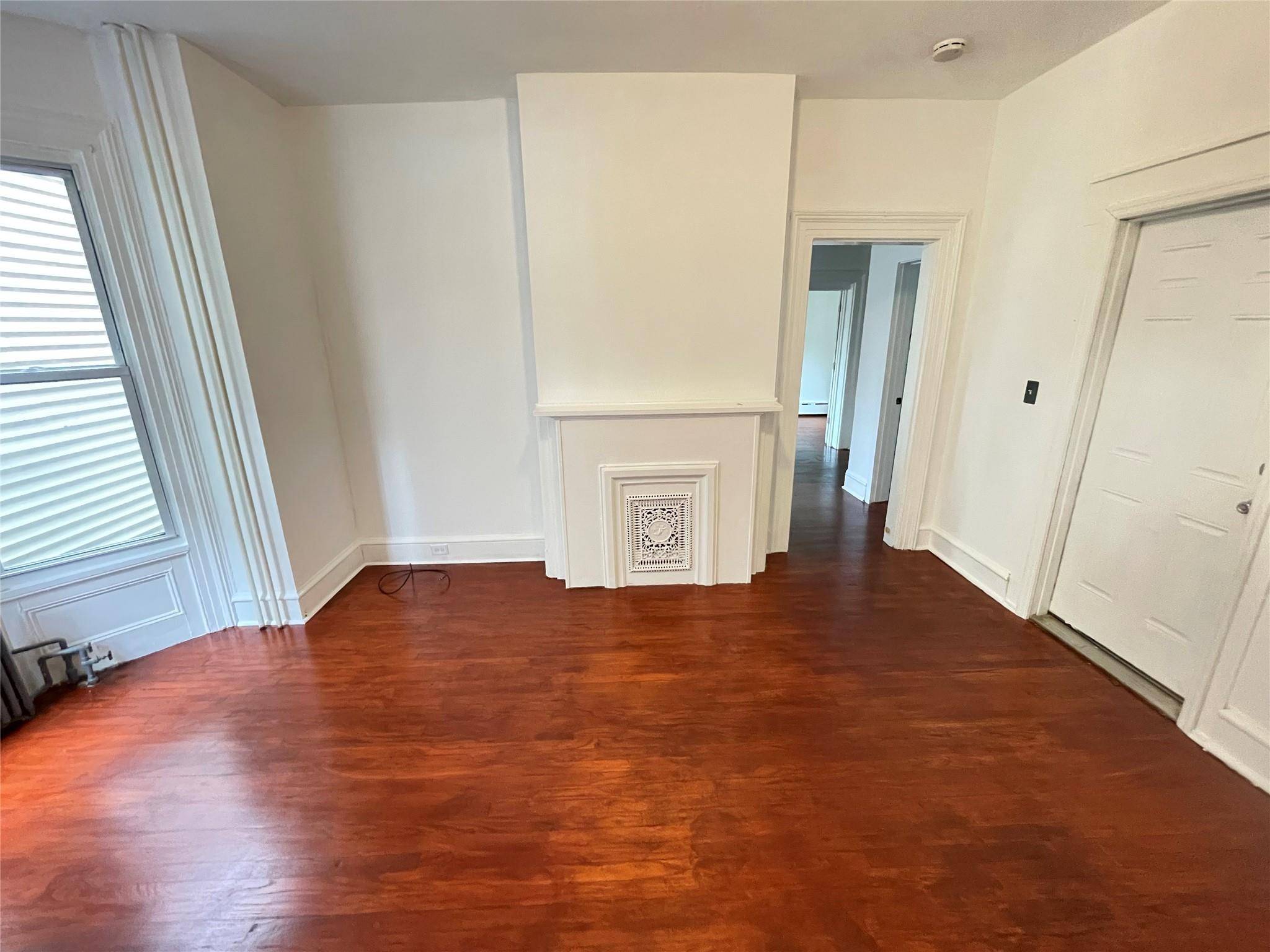 Poughkeepsie, NY 12601,30 Conklin Street #1