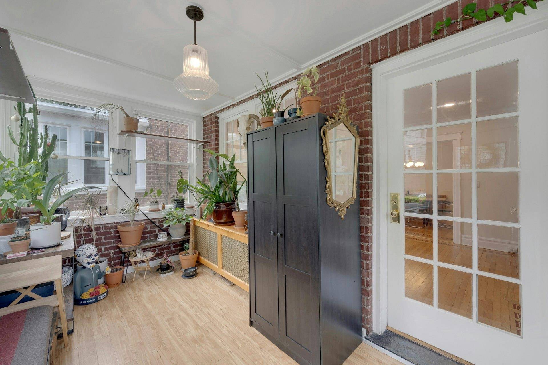 Bronx, NY 10471,5749 Faraday AVE