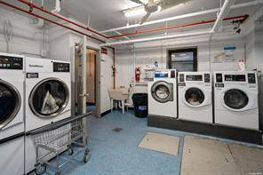 East Elmhurst, NY 11369,91-08 32nd Avenue #E607