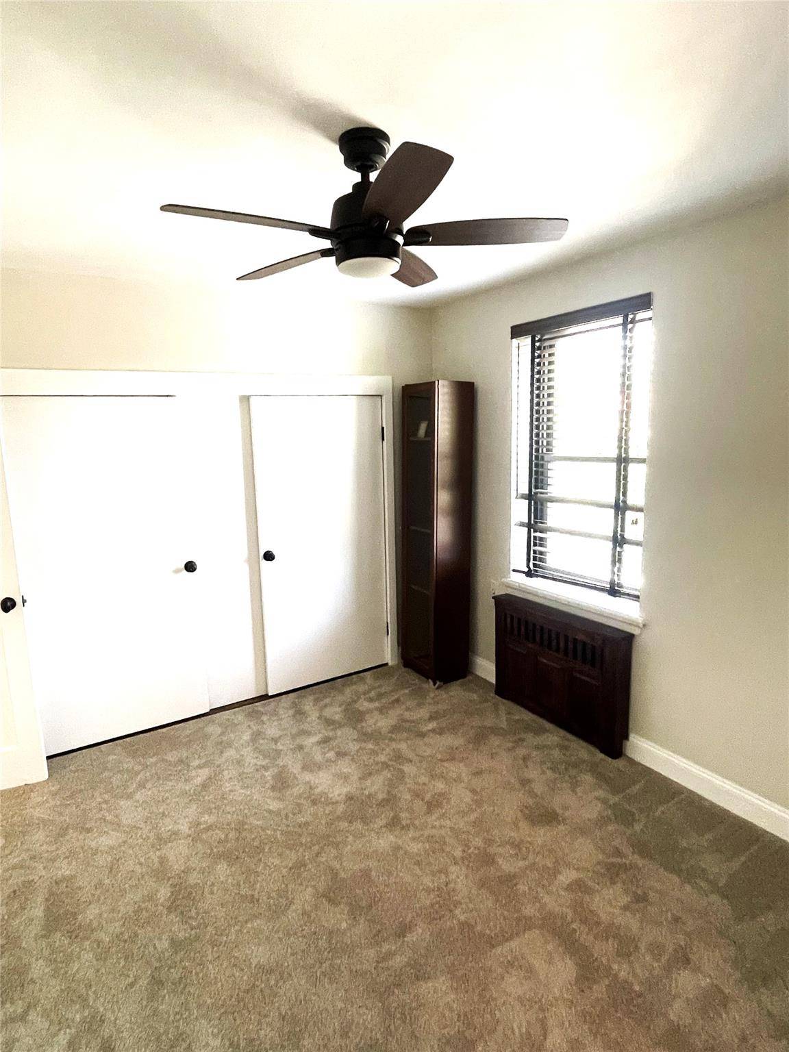 East Elmhurst, NY 11369,88-10 32nd Avenue #201