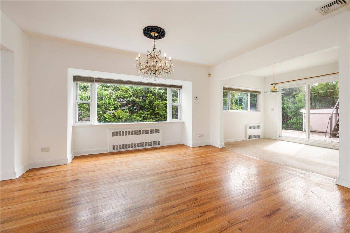 Long Beach, NY 11561,217 National BLVD