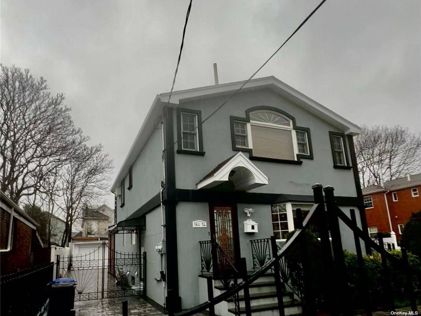 Fresh Meadows, NY 11366,164-34 77th AVE