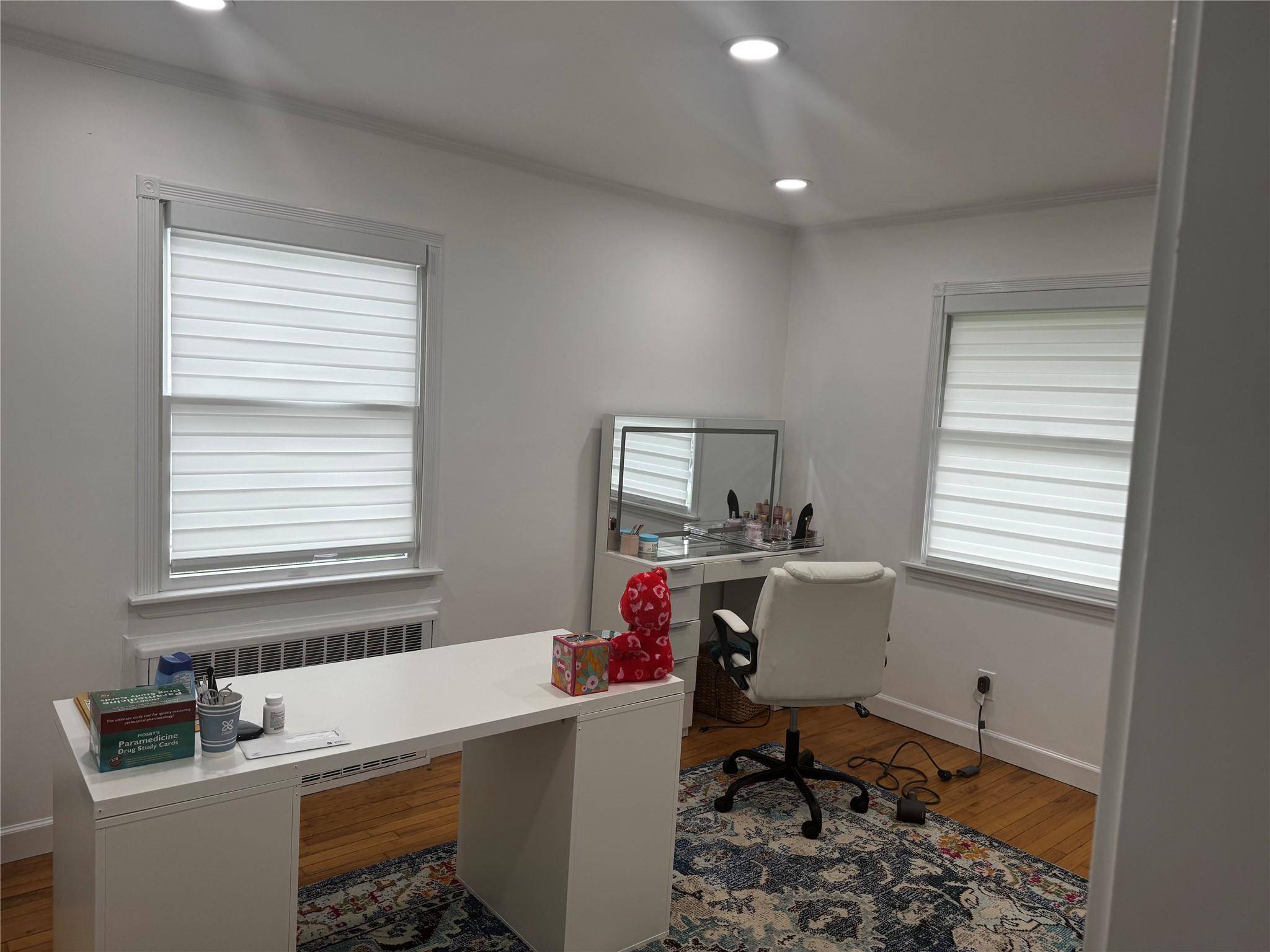 Hicksville, NY 11801,134 King ST