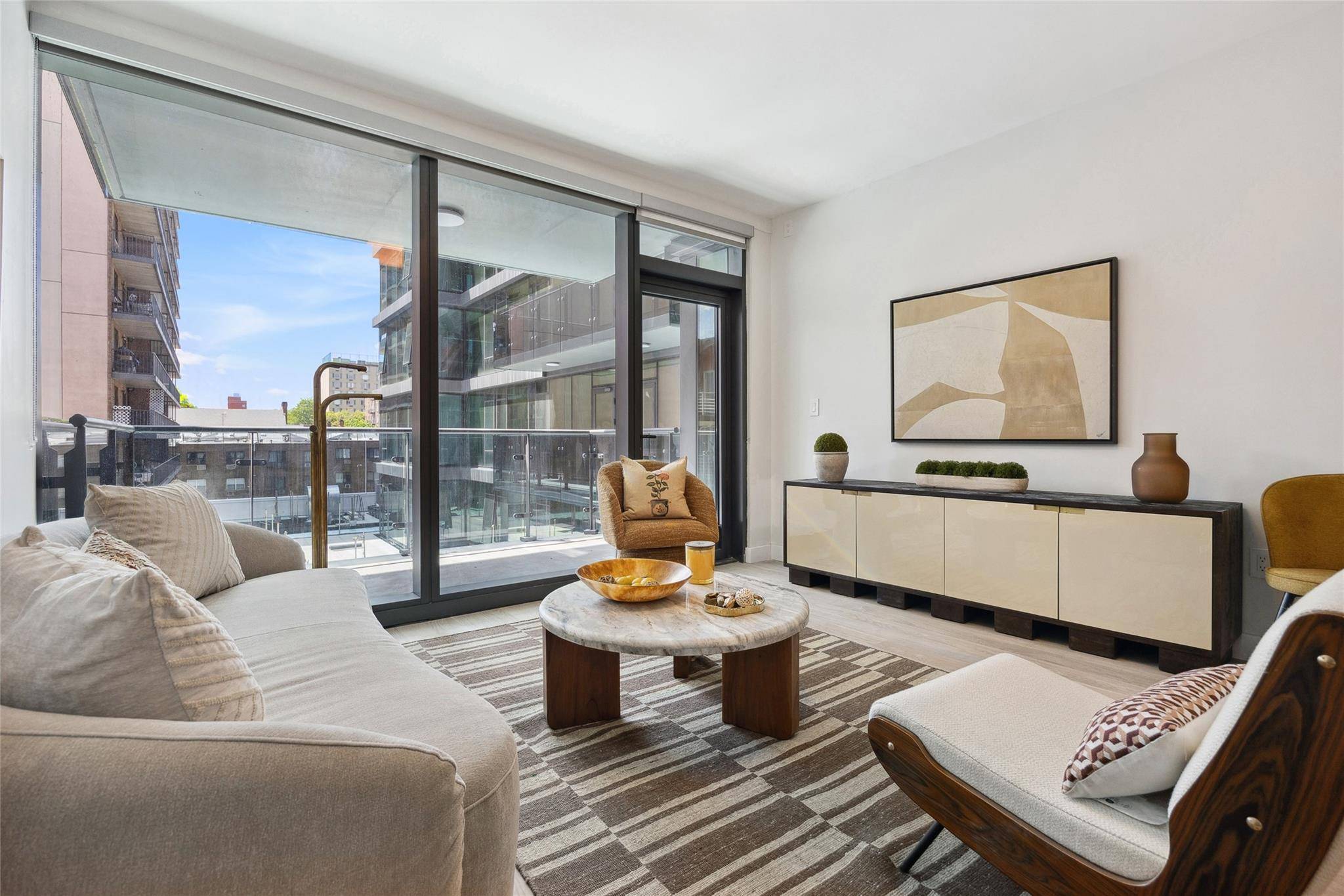 Flushing, NY 11354,38-20 Parsons BLVD #213