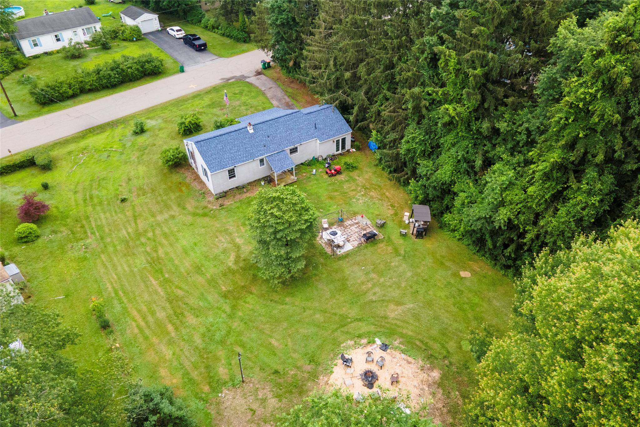 Hopewell Junction, NY 12533,7 Candy LN