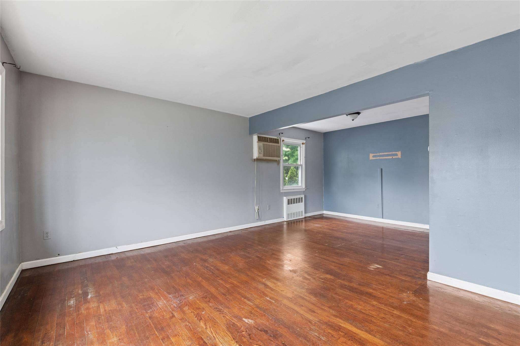 Lynbrook, NY 11563,123 Denton AVE