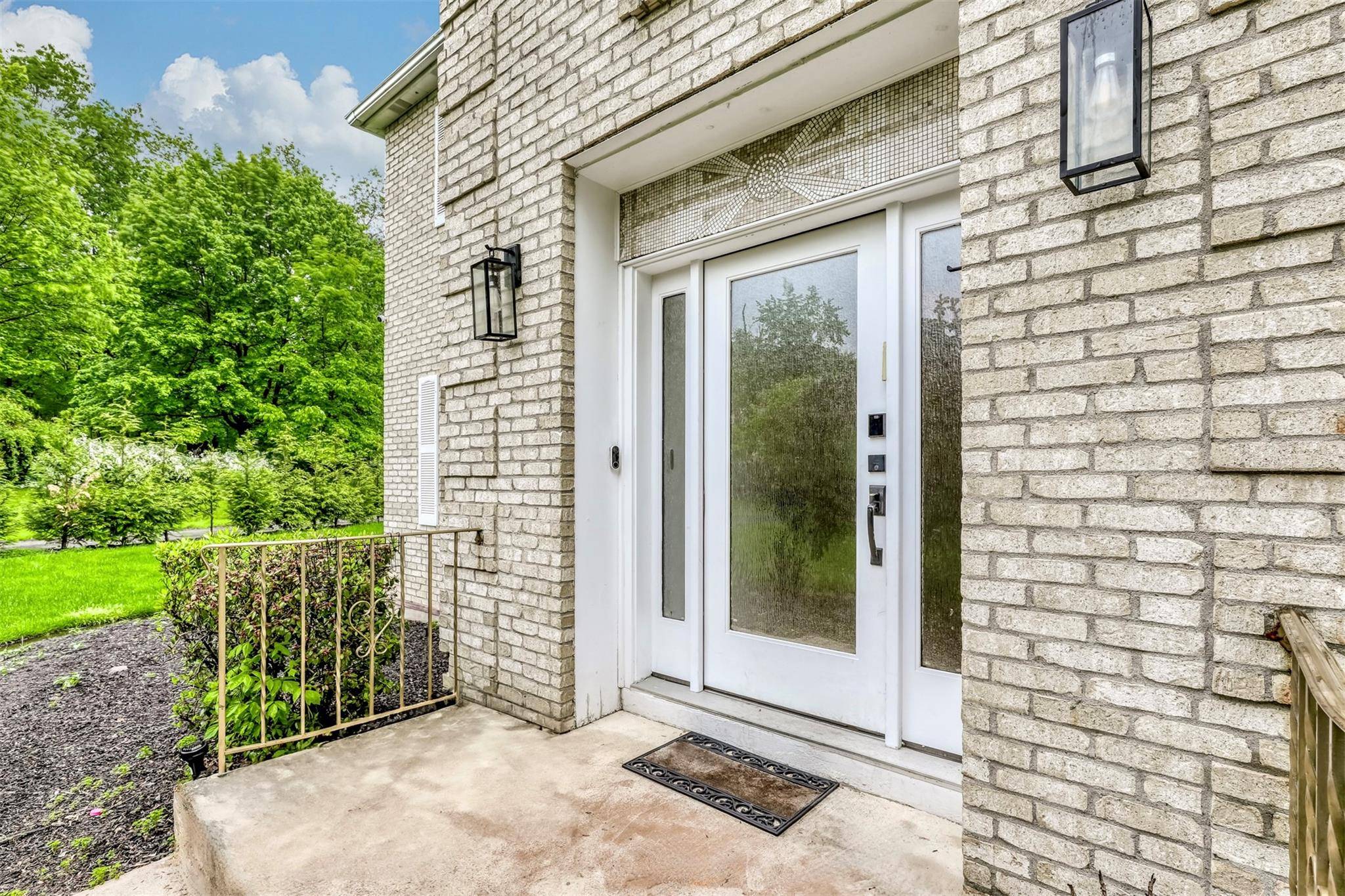 Chestnut Ridge, NY 10977,4 Erin LN