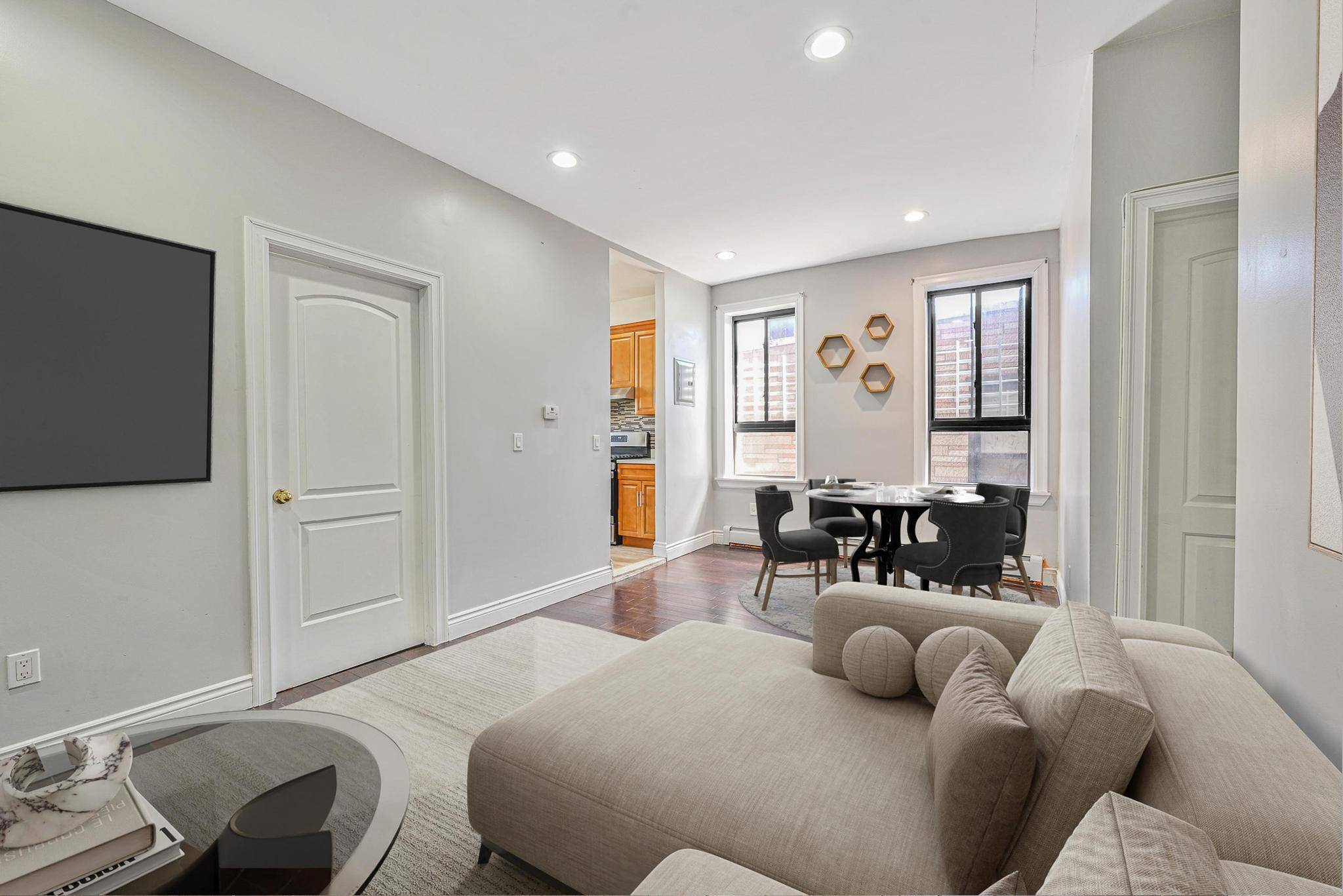 Long Island City, NY 11101,5130 35th ST